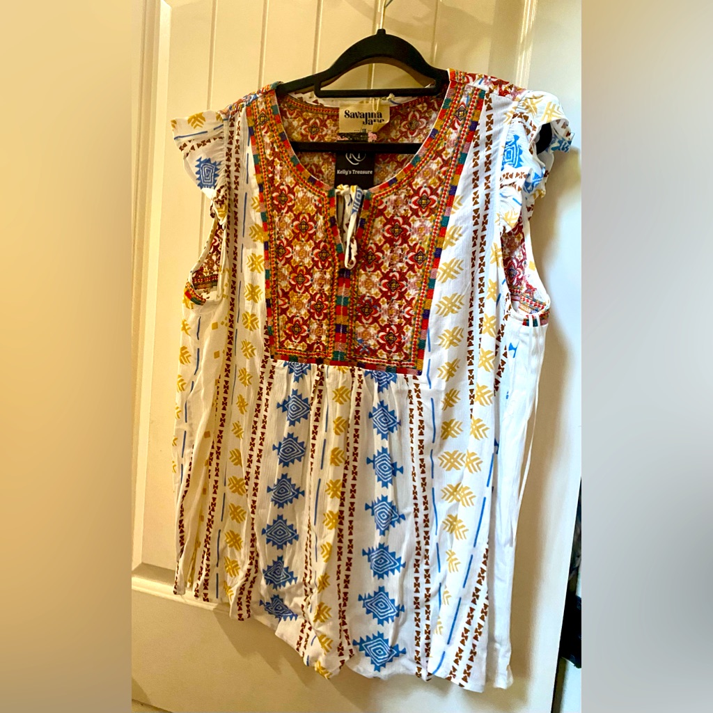 Nwt Savanna Jane Boutique Brand Embroidered Top